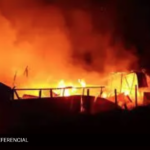 Ataque incendiario deja al menos cinco máquinas forestales y seis vehículos destruidos en Arauco